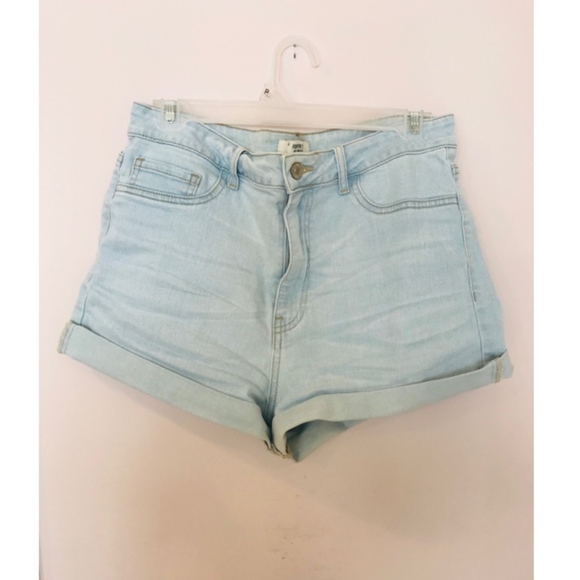 High Waisted Denim Shorts - Picture 1 of 2